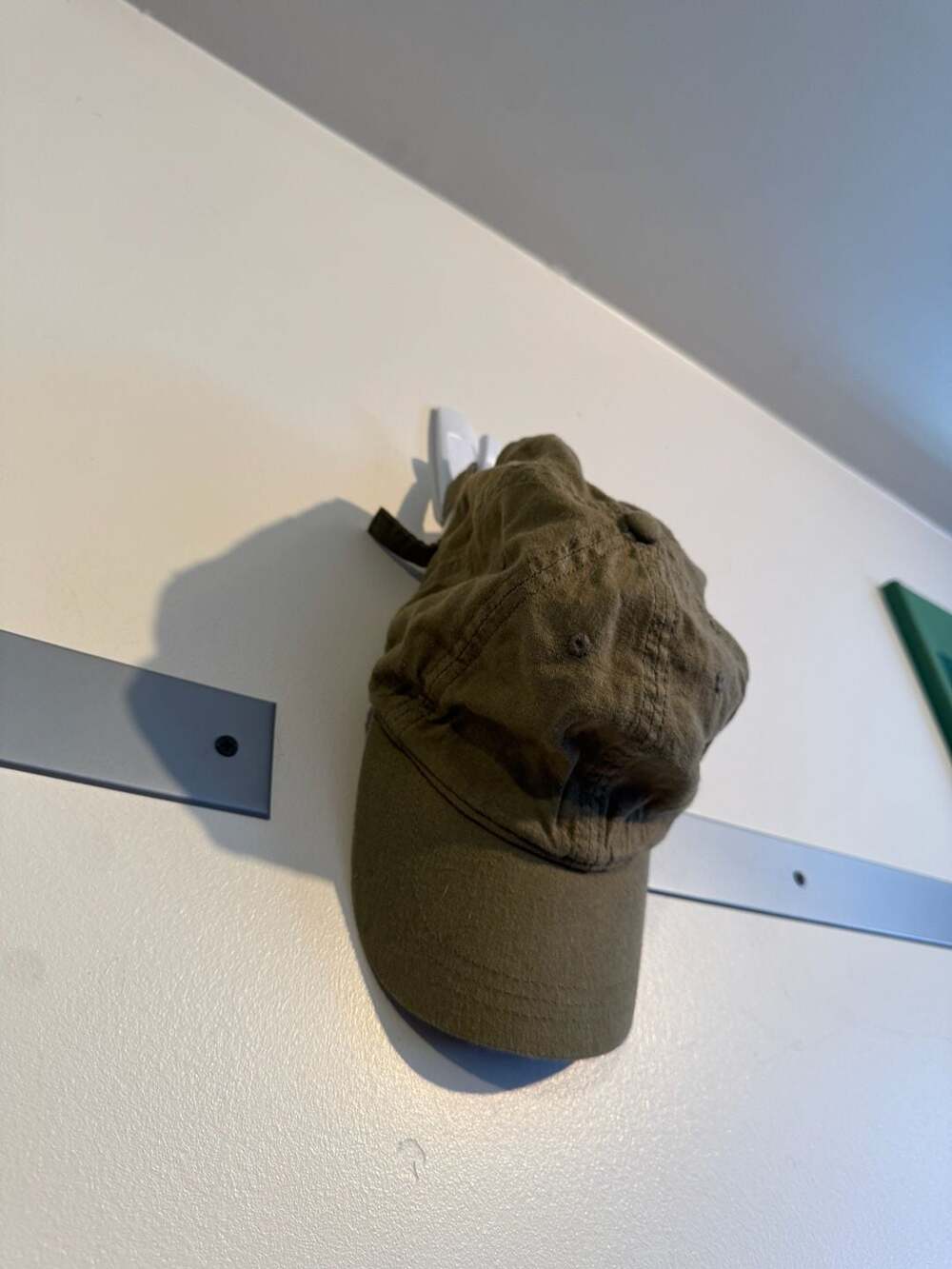 J.Crew Linen-Viscose Blend Baseball Cap in Olive Green - Picture 2 of 5